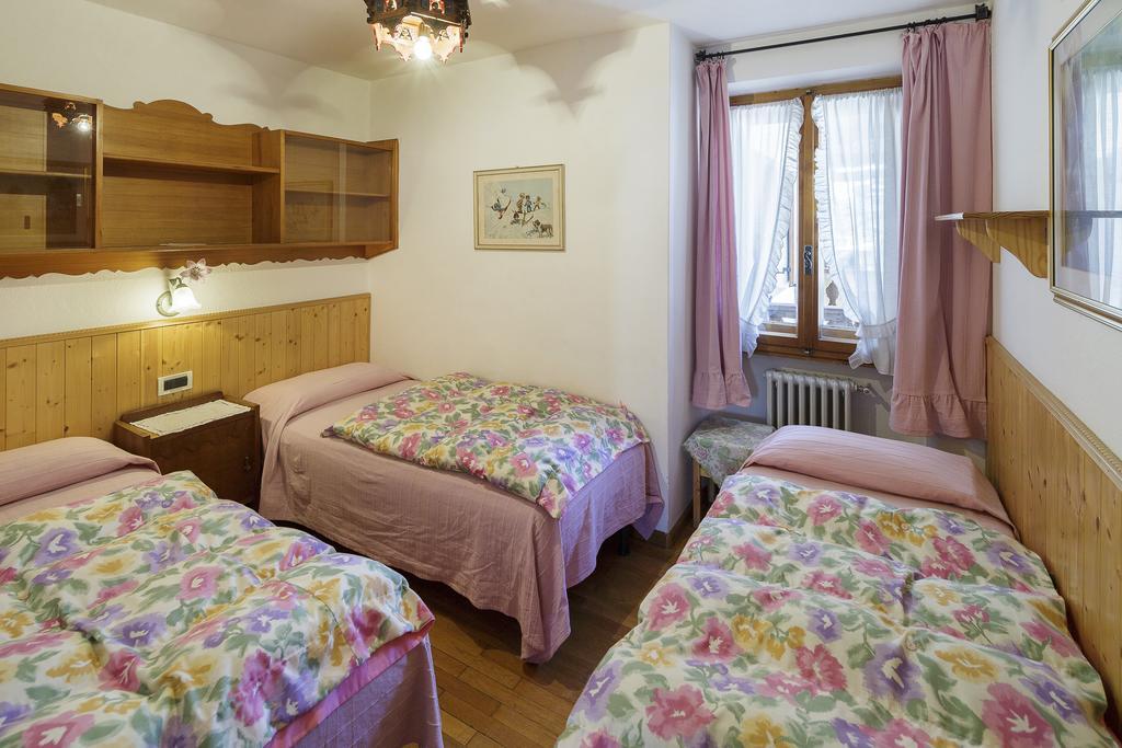 Villa Casanova - Stayincortina Cortina dʼAmpezzo Pokoj fotografie